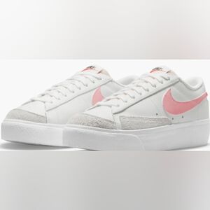 Nike Wmns Blazer Low Platform 'White Pink Glaze’ Sneakers Size 9.5 MSRP $120